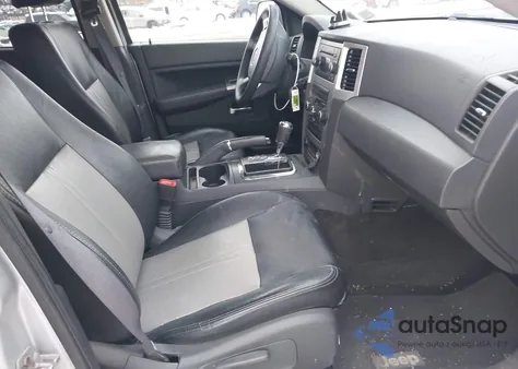 2009 Jeep Grand Cherokee Laredo z USA, uszkodzony, nr VIN 1J8GR48K29C546904